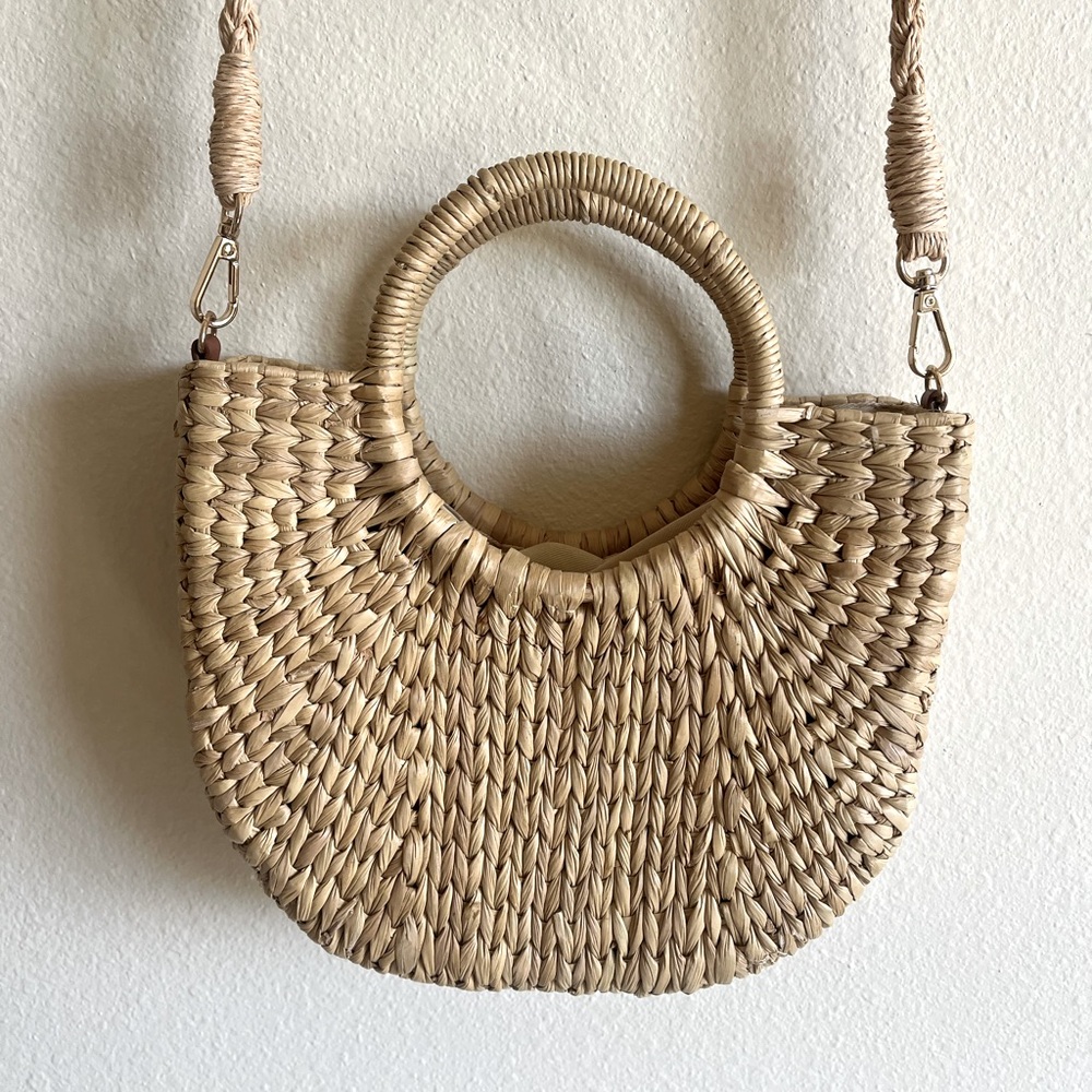Rattan Purse